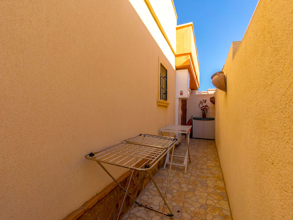 Villa Madrid - Maison jumelée à 2 km de la plage - Photo 35