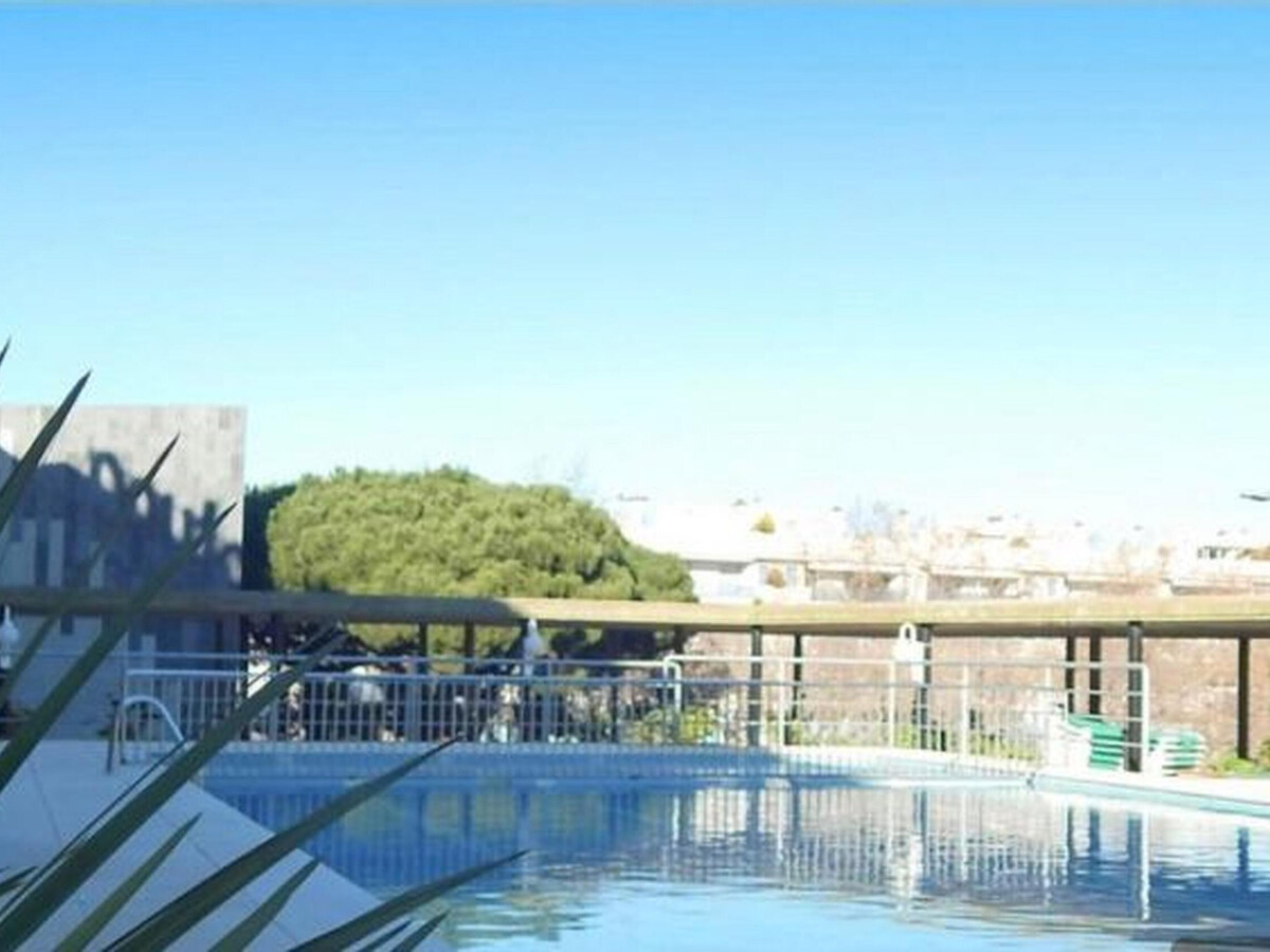 Appartement Neptuno à Platja d'Aro : 2 ch, terrasse et centre-ville - Photo 2