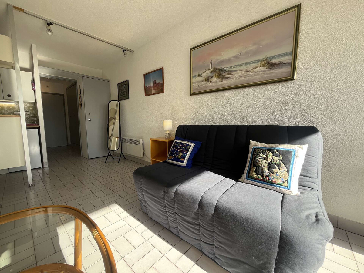 Studio Cap d'Agde, parking et piscine, vue port - Photo 7