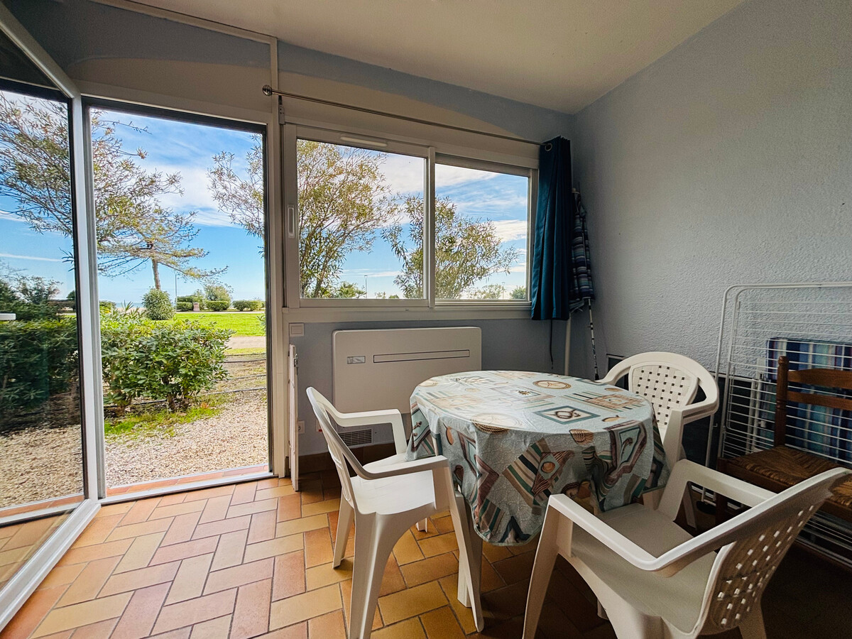 Appartement T2 rénové face à la plage avec WIFI à Argelès-sur-Mer - Photo 3