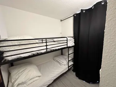 Studio cabine rénové 4 pers, piscine au Grau-du-Roi : photo 12