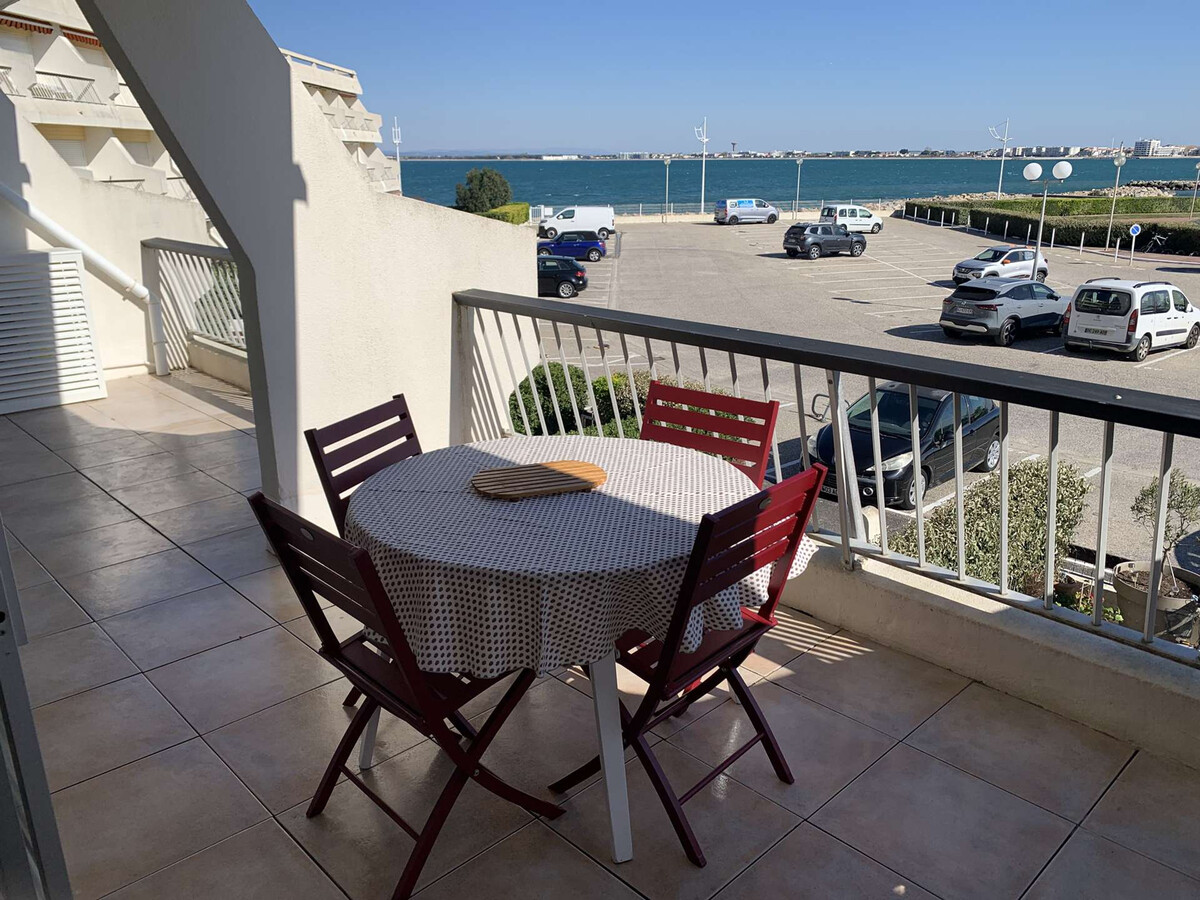Appartement 2 pièces climatisé face mer à Port Camargue - Photo 3
