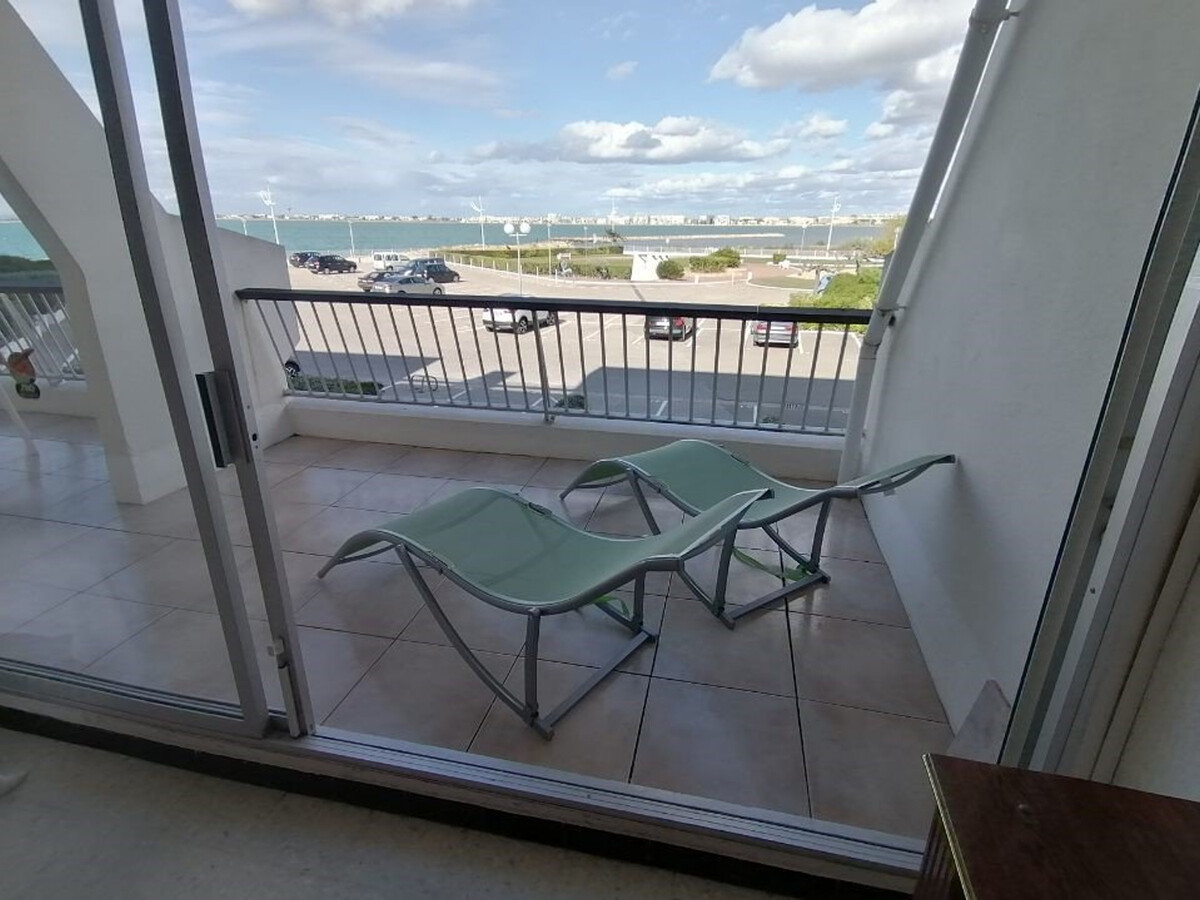 Appartement 2 pièces climatisé face mer à Port Camargue - Photo 15