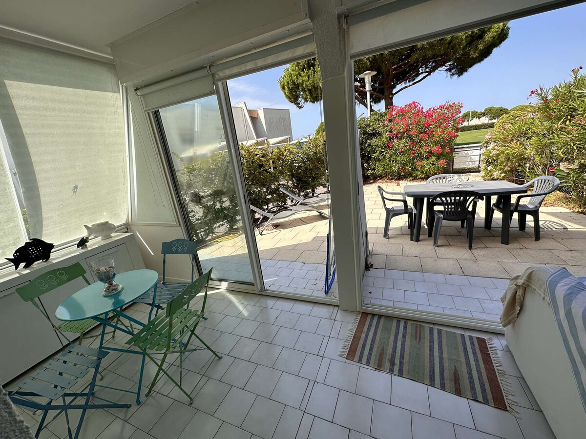 Appart 3 pièces, jardin 48m² sud à Port Camargue - Photo 3