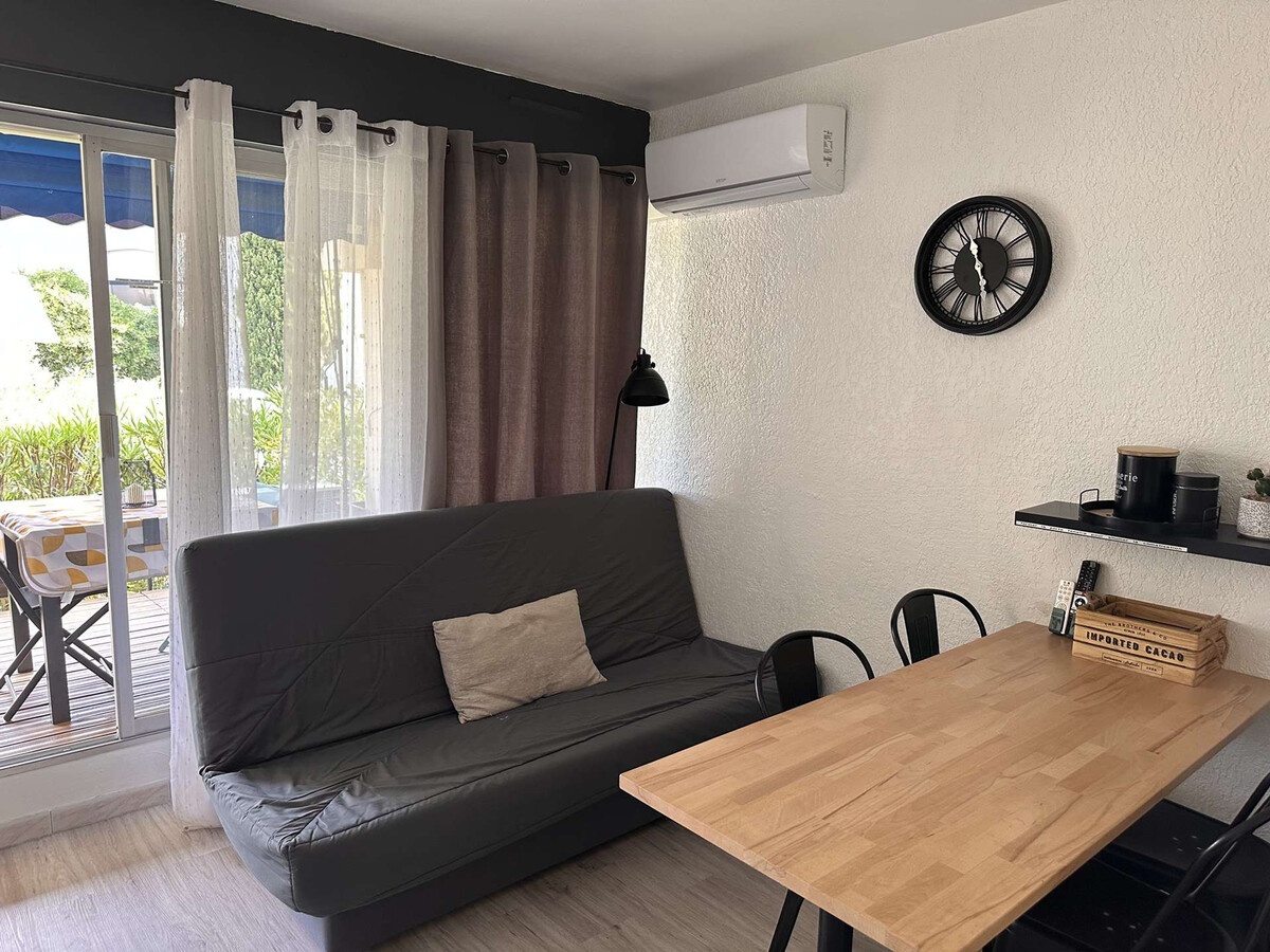 Studio rénové avec terrasse à Port Camargue - Photo 9