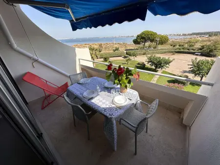 Appartement vue mer, plage à 100 m, Port Camargue avec parking : photo 2