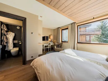 Chalet 7 chambres Courchevel : piscine, spa et services inclus - Photo 16