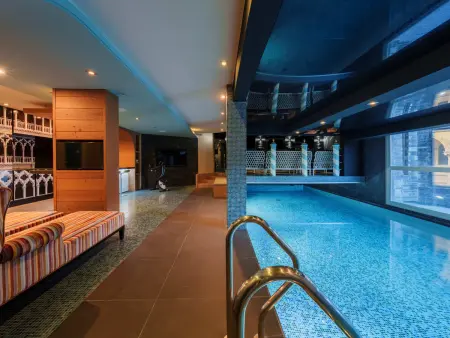 Chalet 7 chambres Courchevel : piscine, spa et services inclus - Photo 30