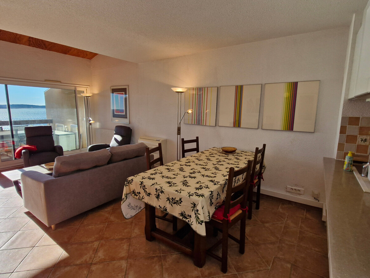 Appartement 2 pièces climatisé, terrasse vue golfe à Ste-Maxime - Photo 8