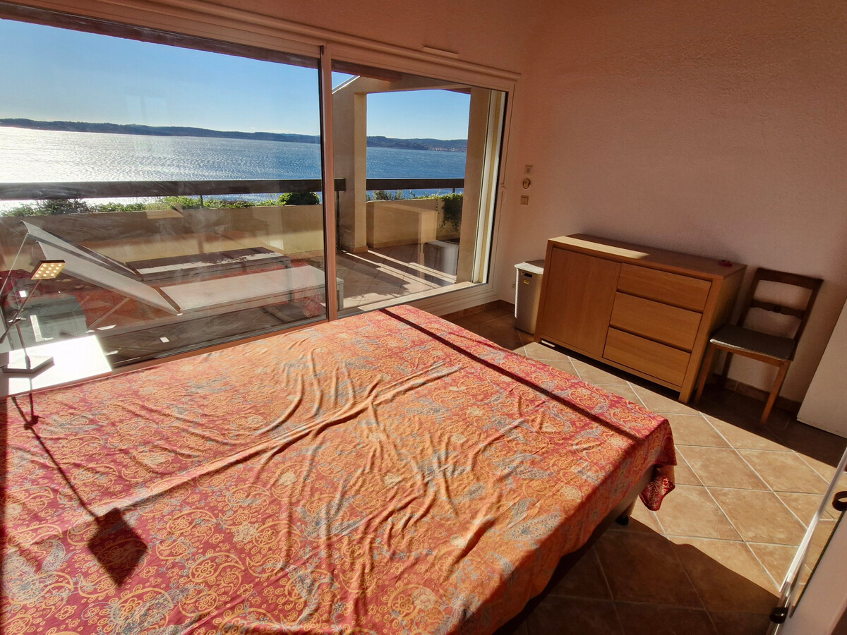Appartement 2 pièces climatisé, terrasse vue golfe à Ste-Maxime - Photo 16