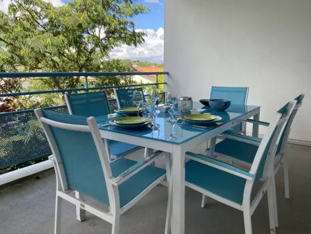 Location appartement à Vaux sur Mer, Vaux-sur-Mer : Appartement 2* avec piscine et balcon