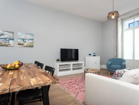 Appartement 2 chambres rénové avec climatisation à Porto : photo 7