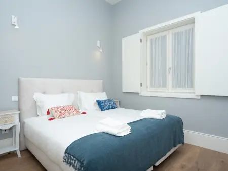 Appartement 2 chambres rénové avec climatisation à Porto : photo 22