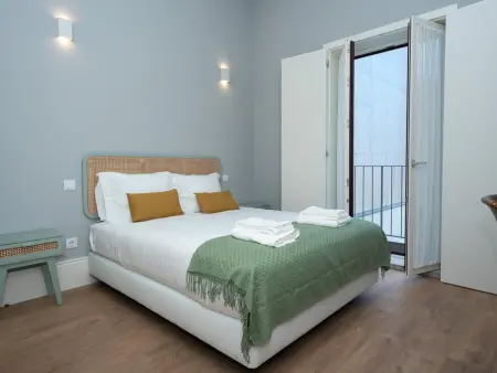 Appartement rénové 2 chambres, climatisé centre Porto : photo 4