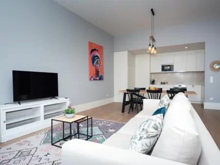 Appartement rénové 2 chambres, climatisé centre Porto : photo 25