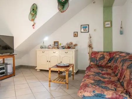 Maison Alma à Karlobag, 80 m de la plage : photo 11