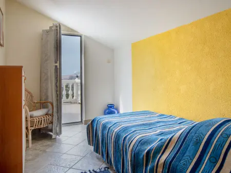 Maison Alma à Karlobag, 80 m de la plage : photo 16