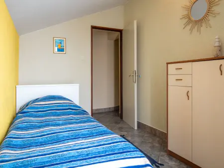 Maison Alma à Karlobag, 80 m de la plage : photo 21