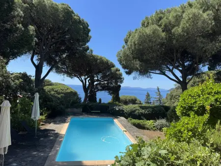 Villa avec piscine privée, proche plage, Villa 6 personnes à La Croix Valmer : photo 2