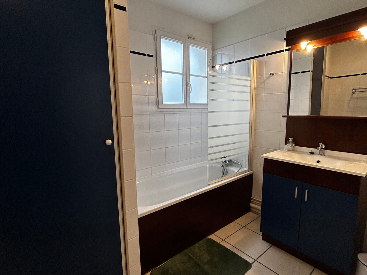 Appartement rénové 4 pers. à 200m des Thermes de la Roche-Posay - Photo 12