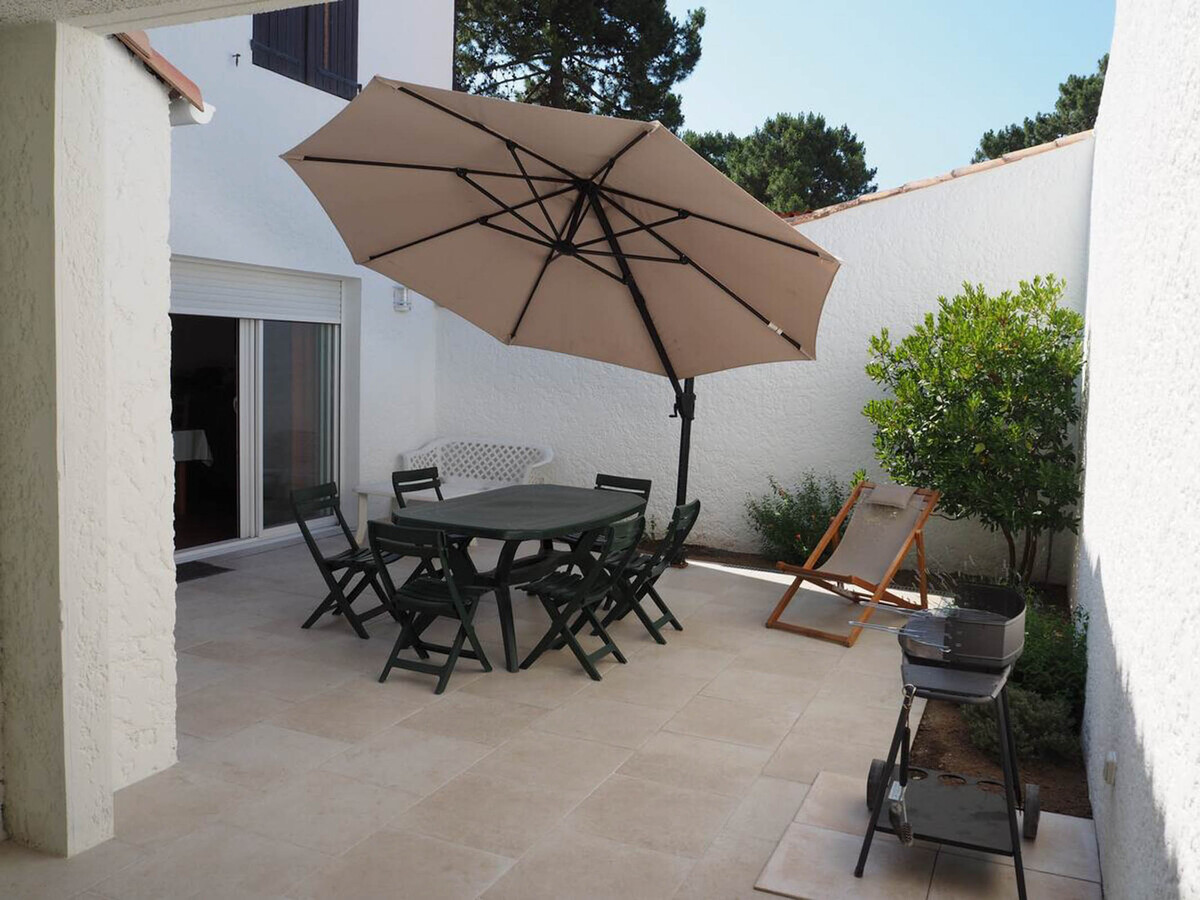 Villa Les Trémières 4 chambres à La Palmyre - Photo 1