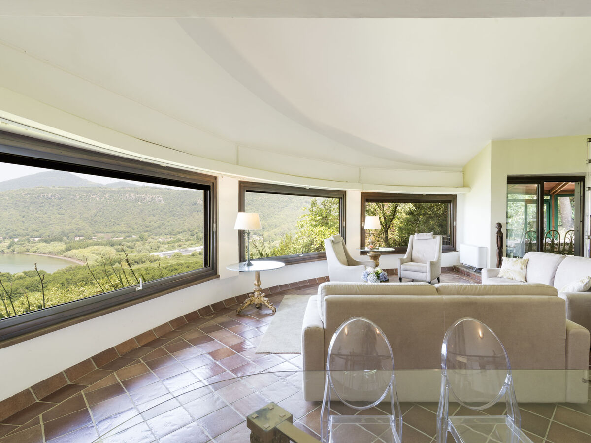 Villa Miralago avec piscine et vue lac à Trevignano - Photo 7