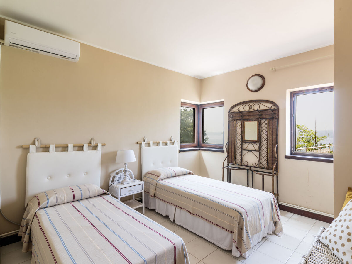 Villa Miralago avec piscine et vue lac à Trevignano - Photo 16