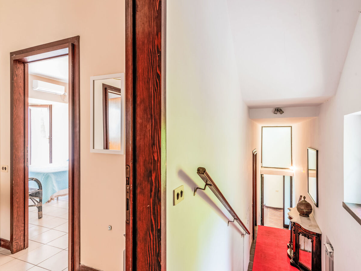 Villa Miralago avec piscine et vue lac à Trevignano - Photo 18
