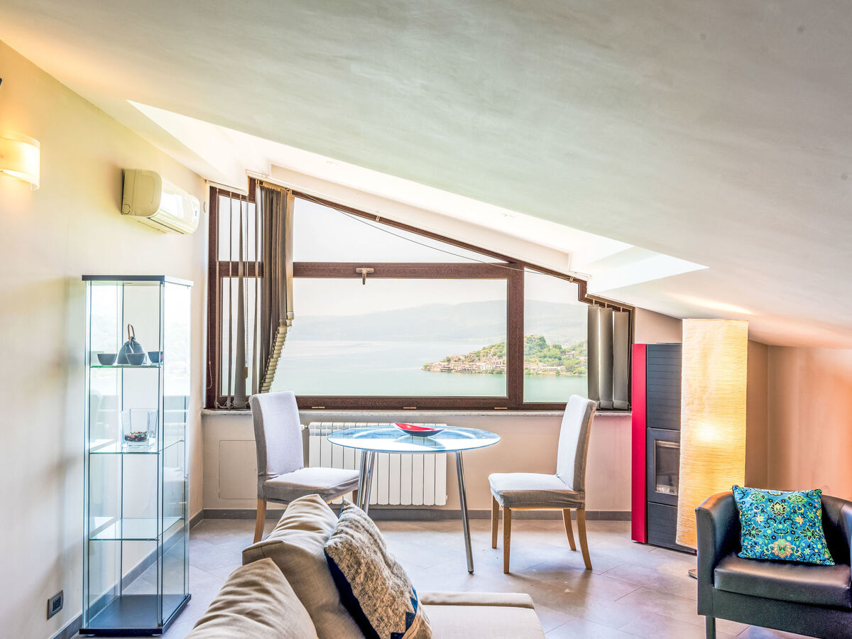 Villa Miralago avec piscine et vue lac à Trevignano - Photo 21