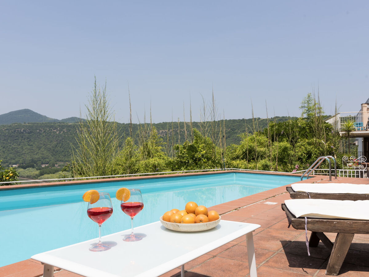 Villa Miralago avec piscine et vue lac à Trevignano - Photo 32