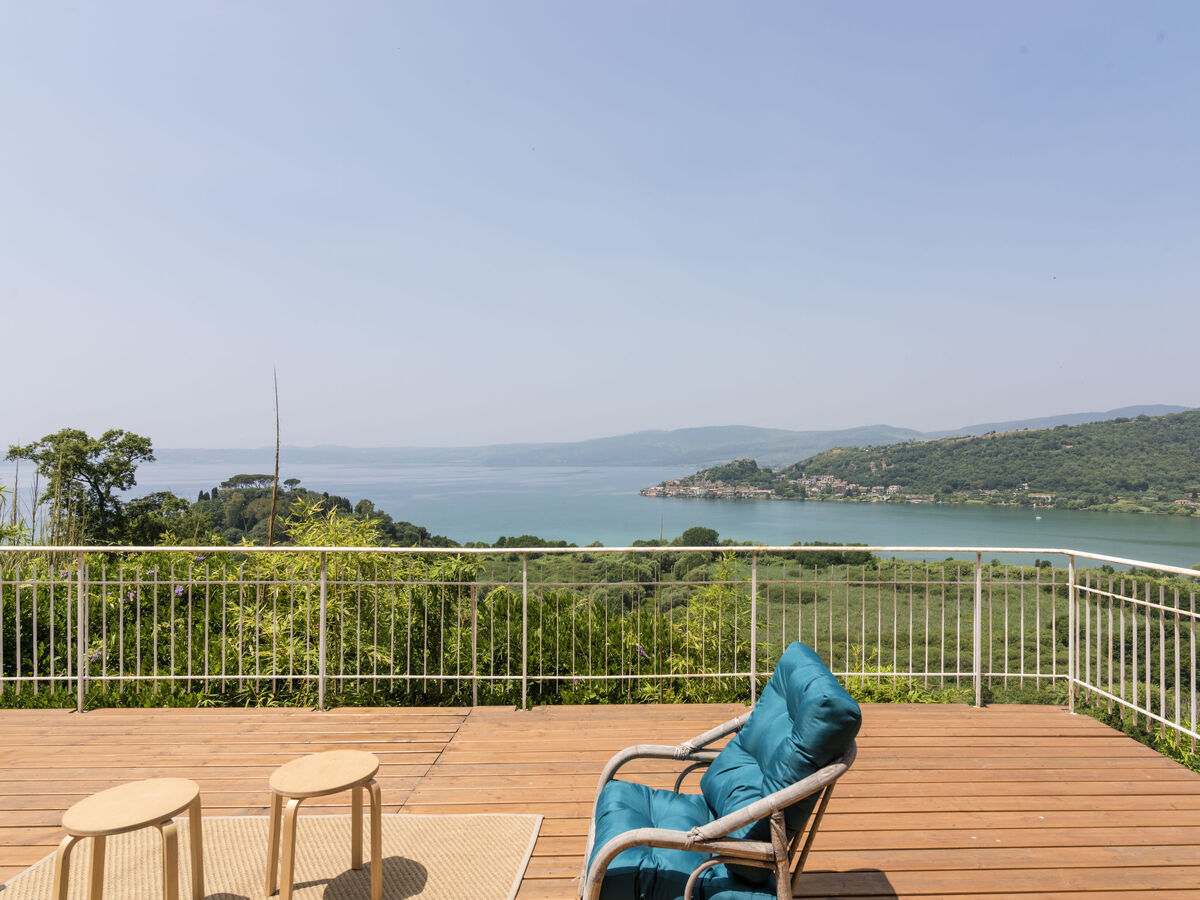 Villa Miralago avec piscine et vue lac à Trevignano - Photo 35