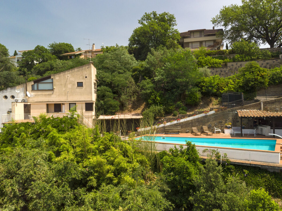 Villa Miralago avec piscine et vue lac à Trevignano - Photo 42