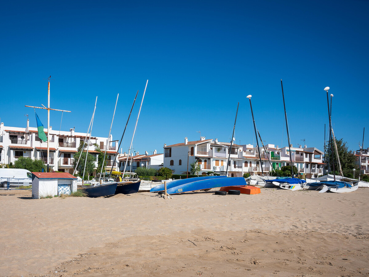 Maison 3 étages vue mer à Creixell avec terrasse - Photo 30
