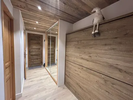 Appartement contemporain proche des pistes à Méribel, balcon Sud : photo 9