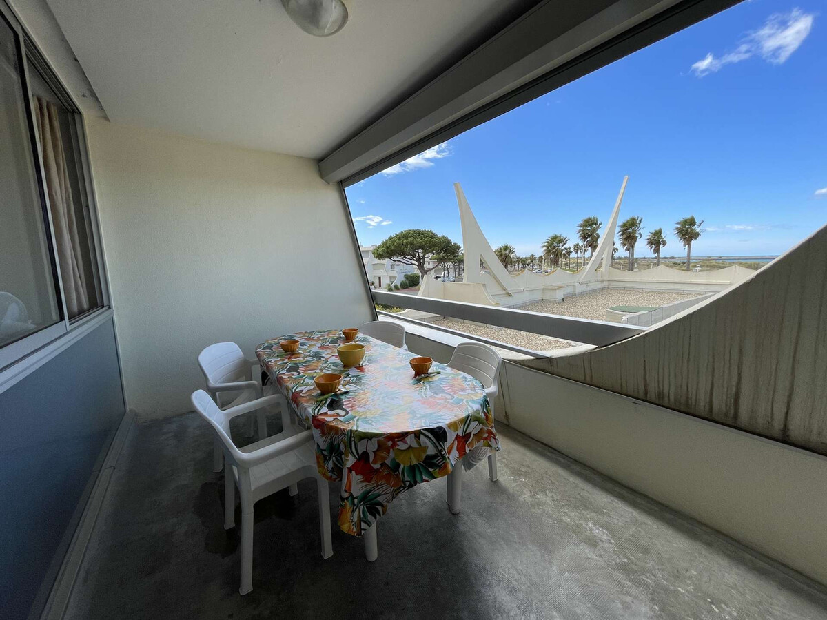P2 avec loggia 15m² vue mer et piscine à Port Camargue - Photo 1