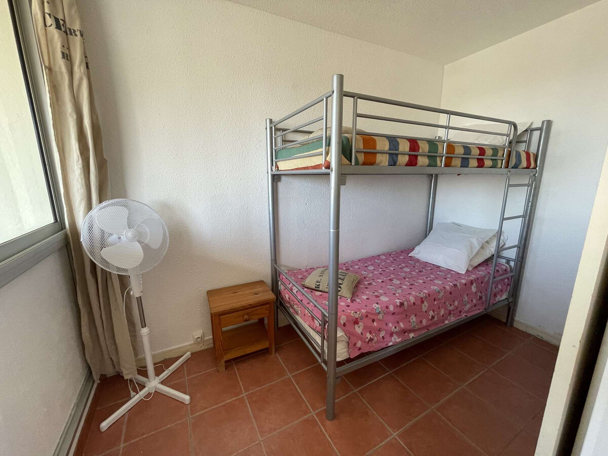 P2 avec loggia 15m² vue mer et piscine à Port Camargue - Photo 16