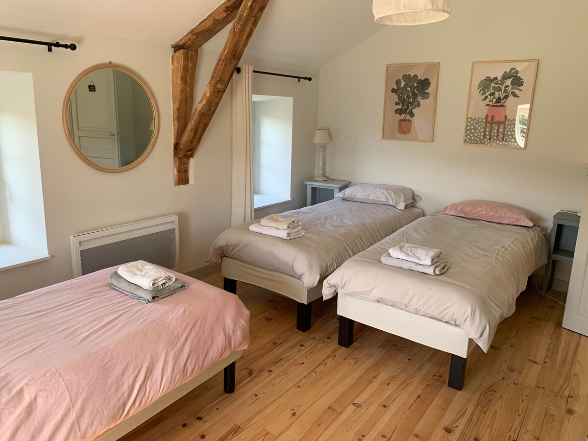 Gîte campagne chic 6 chambres, 14 pers., Siaugues-Sainte-Marie - Photo 32
