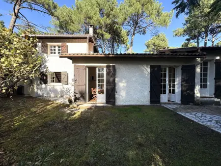Villa familiale avec jardin clos de 1 000 m² à Piraillan, Lège-Cap-Ferret : photo 18