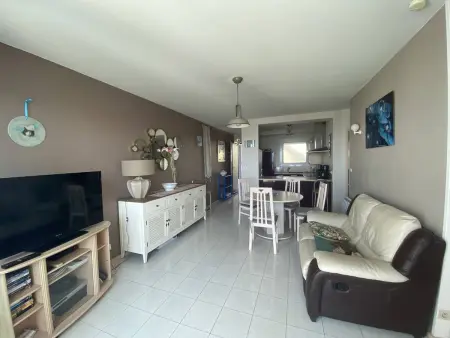 Location appartement à Vaux sur Mer, Vaux-sur-Mer : Charmant T2 en bord de mer avec parking