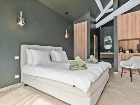 Dolce Vita C7 : villa de luxe avec piscine à Sainte-Maxime : photo 25