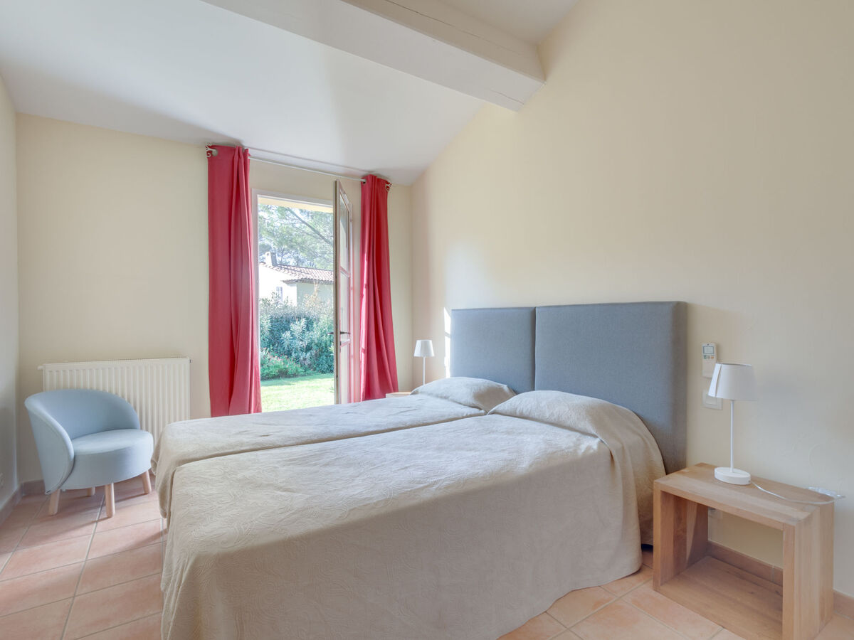 Maison 115 m² avec piscine privée au bord du golf de La Motte - Photo 12
