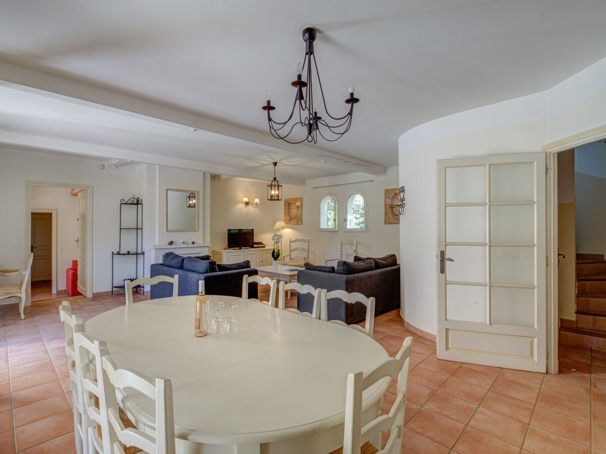 Maison 130 m² avec piscine privée, golf à 50 m – La Motte - Photo 4