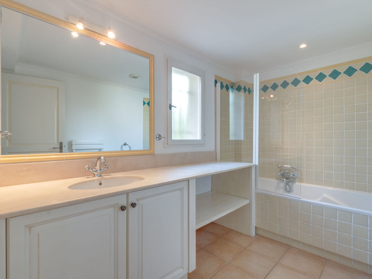 Maison 130 m² avec piscine privée, golf à 50 m – La Motte - Photo 18