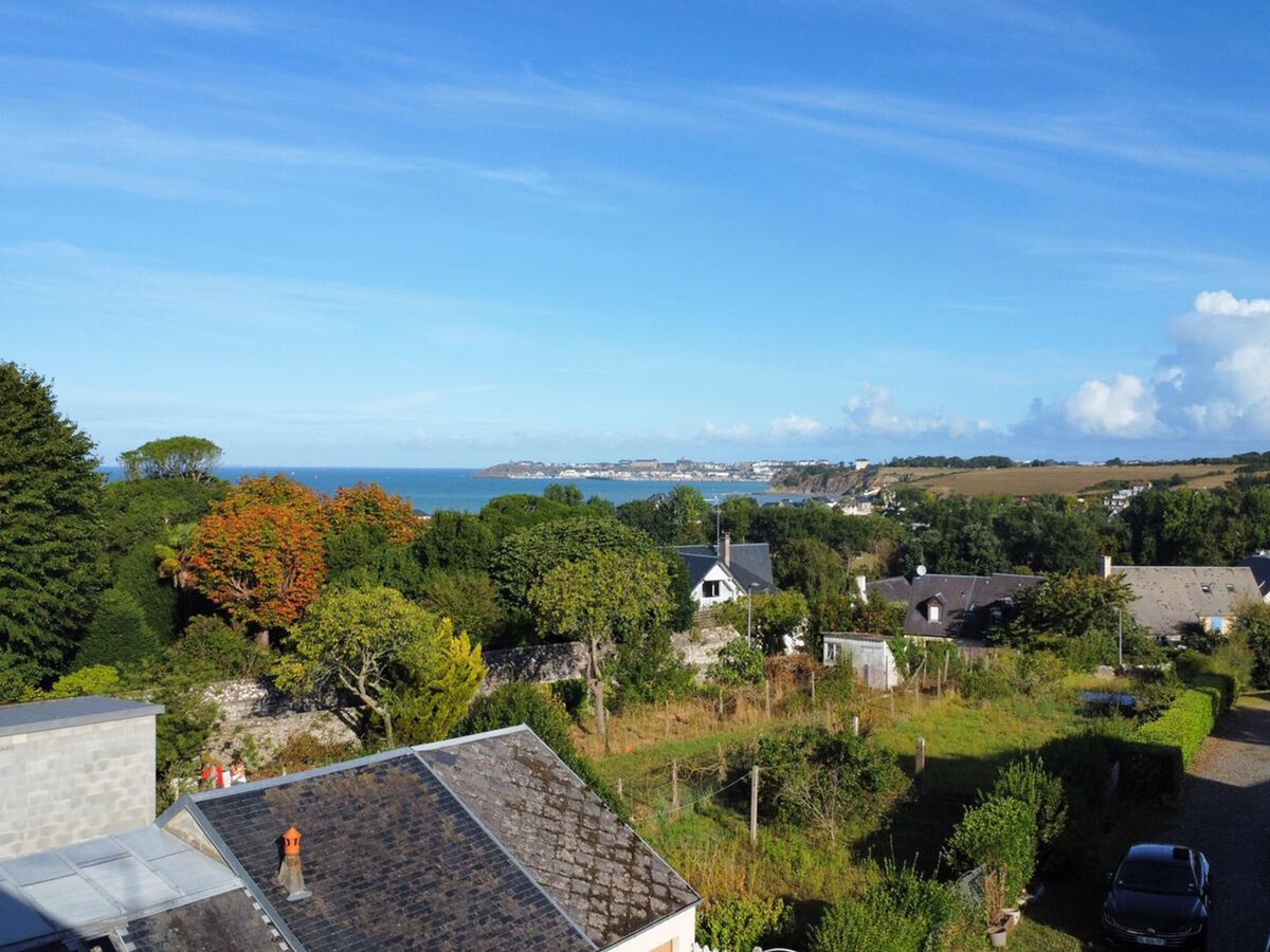 Appartement 2 chambres vue sur Granville, 500m plage - Photo 15