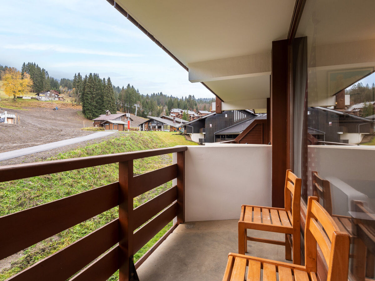Les Eterlous, appartement 2 pièces à 60 m des pistes - Photo 2