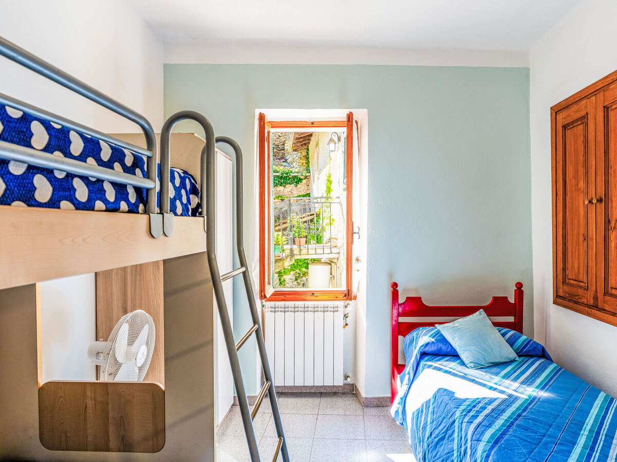 Appartement Nonna Lena – village ligure à 10 km de la mer - Photo 13