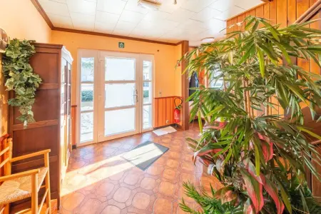 Villa Chez Mari-Jo à Trois-Ponts, sauna et terrasse : photo 3