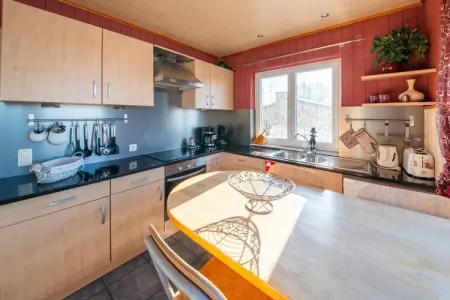 Villa Chez Mari-Jo à Trois-Ponts, sauna et terrasse : photo 10