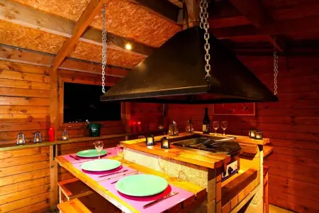 Villa Chez Mari-Jo à Trois-Ponts, sauna et terrasse : photo 15