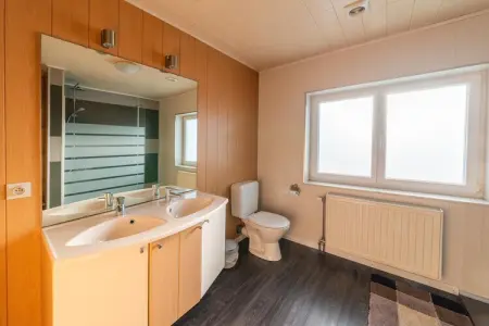 Villa Chez Mari-Jo à Trois-Ponts, sauna et terrasse : photo 32